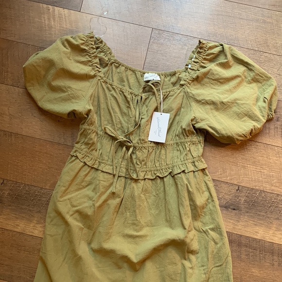 Green midi dress - Picture 3 of 9